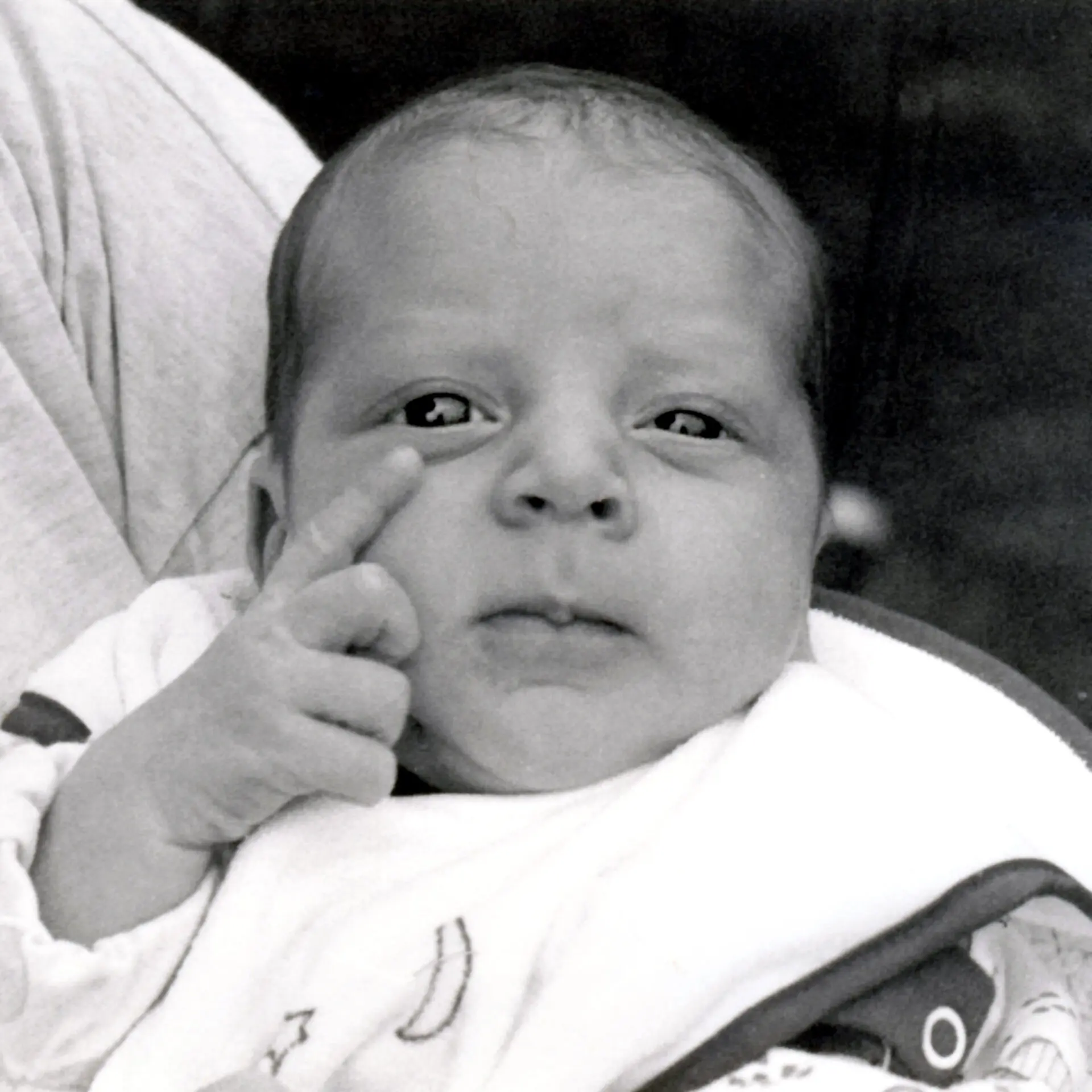 claire-deprez-enfant-doight-oeil
